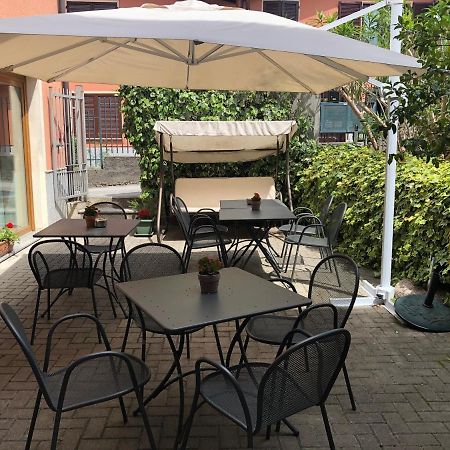 Hotel Villa Colico Ngoại thất bức ảnh