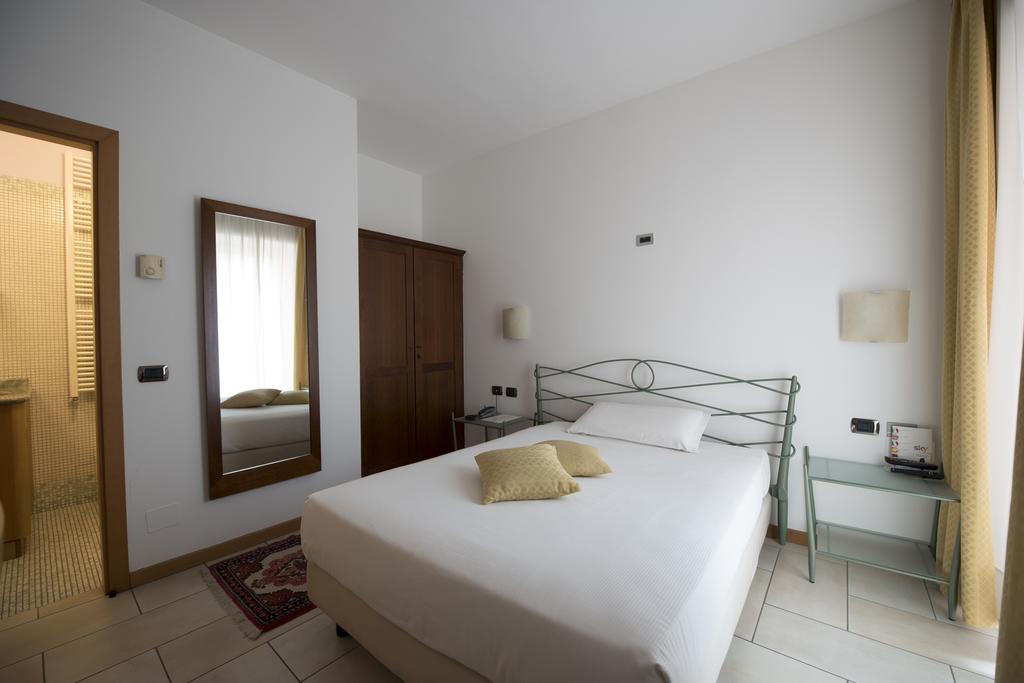 Hotel Villa Colico Ngoại thất bức ảnh
